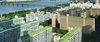 부동산 시장서 관심 커진 여의도 재건축 .... 내년 매수 자산 선점 효과 있지만 중장기적 접근 필요