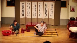 [공연] 아무도 몰랐던 고부 이야기, 웃음과 온기로 반전하는 2인극