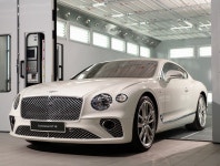 벤틀리 서울, 장안평 서비스센터 확장 오픈