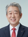 [밀착취재]②  강호동 합천율곡조합장 농민 속내 아는 진짜 농민 ... 농협중앙회장 후보 캠프 릴레이 탐방      