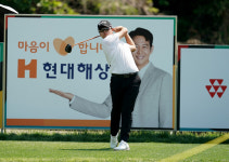 아~OB 2방으로 쿼드러플 보기...코오롱 한국오픈 디펜딩 챔피언 김민규, 81타 수모