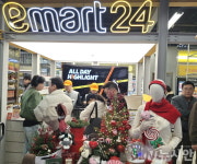 [현장] 편의점의 진화… 이마트24, 성수에 Z세대 맞춘 트렌드랩 열다