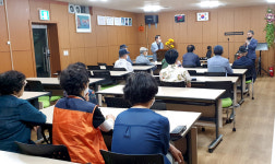 임병학 천안시 청룡동장, 소통행보 시작…노인회 방문