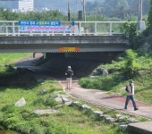 천안시체육회 “천안천 걷고 경품 받아가세요”