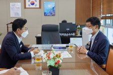 박경귀 아산시장, 송상근 해수부 차관 만나 ‘아산항 개발’ 건의