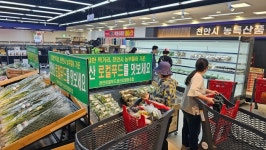 천안로컬푸드 쌍용점 개장…농부-시민 직거래 ‘건강한 먹거리’