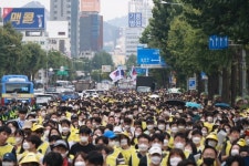10만 금융노동자여 단결하라!