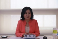 콜센터노동자는 감정의 총알받이