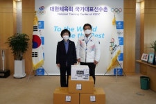 BBQ, 진천 국가대표 선수촌서 선수단 격려하고자 자사 HMR제품 1100개 기증