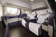 케이씨모터스, 노블클라쎄 L4 2세대 출시...프리미엄 컨버전 리무진의 정점