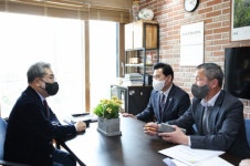 김상돈 의왕시장, 원거리 통학 민원 많은 백운밸리···초·중 통합형 미래학교 설립 요청