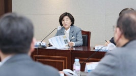 낡고 협소한 안성중학교‥새 집으로 둥지 기지개