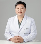 대전한방병원 유화승 교수, 하버드로 간 허준 출간…세계 통합암치료 현장을 책으로 엮다
