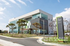 연구 비중 확대 등 친환경농업 기술 개발 박차