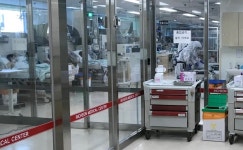 지금처럼 확진자 발생하면 치료 장담할 수 없는 상황 올수도