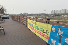 도농 풍경의 교차, 연희동 경명공원 그리고 컬럼비아군 참전기념비