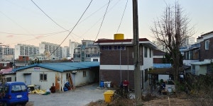 서산 고개를 구르고 굴러, 부평 화랑농장