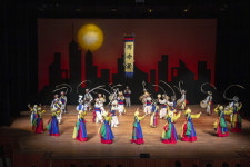 6월 인천문화예술회관 야외예술무대 뜨겁게 달군다