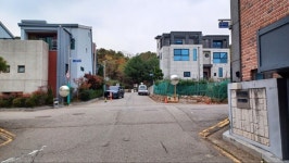 숲속의 자연 황톳길, 듬배산을 맨발로 걸으며 가을 깊은 곳으로