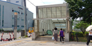 공단 건너 다정한 이야기밭, 가재울에서