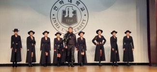 화려했던 시니어모델 학생들의 인생 2막 런웨이 패션쇼