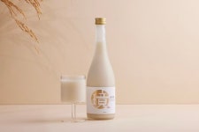 신세계면세점, 성시경 막걸리 경탁주 12도 최초 입점