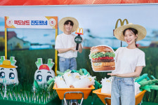 [업계만화경] 우리 것이 최고! 식품·외식업계가 신토불이 외친 이유