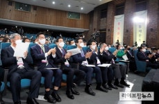 aT 김춘진 시장, 제12회 새마을의 날 기념식 참석