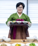 평범한 주부에서 글로벌 K-푸드 선구자로… 정미자 대표, 한식 간편식에 철학을 담다