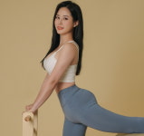 [이유라의 건강 라이프] 스트레칭과 근력운동 2가지만 꼭 하자