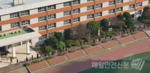 서울시장 보궐선거 투표율 강남3구 상위 1~3위 차지…2시 현재 서초구 47.2% 최고