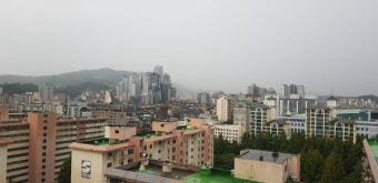 [오늘의 날씨] 전국 돌풍 동반 소나기 ... 일부 지역 호우 특보 발령 중