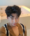 임영웅, 생일맞아 2억 '통 큰' 기부 눈길...'역시 HERO'