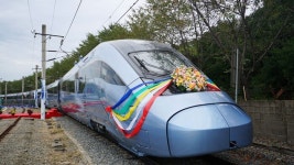 첫 320km/h 동력분산식 고속열차, 현대로템 생산 출고