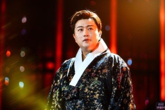 김호중, 뺑소니 혐의 경찰조사…운전자 바꿔치기 의혹까지