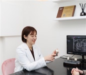 [건강 칼럼] 결혼 앞둔 예비부부, 치아미백 관심 증가…구강관리 중요성