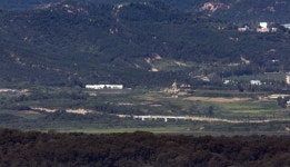 DMZ 수색작전 중 폭발 사고…장병 3명 부상