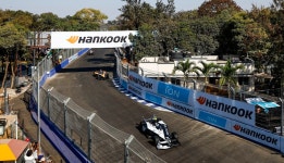 한국타이어의 전기차 전용 타이어 아이온, 포뮬러 E 경주서 우수 성능 발휘