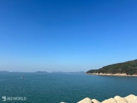 [르포] 바다 보며 라면 먹고 갈래?...데이트 명소 등극, CU왕산마리나점