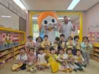 귤냥이와친구들, 의성군 어린이집 영어교실 어린이날 이벤트 행사 성료