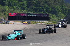 토요타 가주 레이싱 6000 클래스 3라운드, 이창욱 두 번째 밤의 황제 차지…금호타이어 전성시대