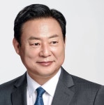 구리시의회 신동화 의장, 임기 말 선거 앞둔 인사 논란…행정 신뢰 흔들 수 있어