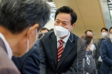 서울관광플라자 공식 개관…미래 관광시장 선점 노린다!