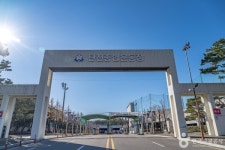 성남시 최대 종합 체육 공간, 탄천종합운동장