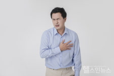 [나도균 원장 건강칼럼] 급성 심근경색, 전조증상 및 치료법은?