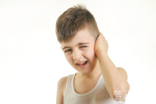귀․코․목에 이물질 넣어 치료받는 어린이, 2~5세가 가장 많아