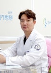 [한상엽 원장 건강칼럼] 퇴행성관절염, 통증 심하다면 상당히 진행된 상태일 수 있어
