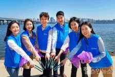 바이엘 코리아, 세계 지구의 날 맞아 지속가능성 실천 의지 담은 전직원 플로깅 캠페인 전개