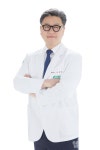 5월 어버이날, 오랜만에 만나 뵈는 부모님 허리 건강 체크법