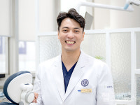 꼼꼼하게 고려해야 하는 노년층 임플란트, 주의사항은? [고상훈 원장 칼럼]